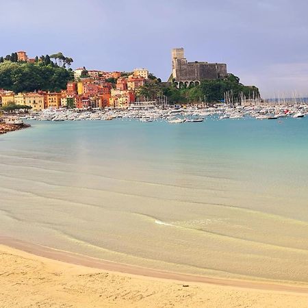 La Casa Del Pittore Ezio House Apartment Lerici Bagian luar foto