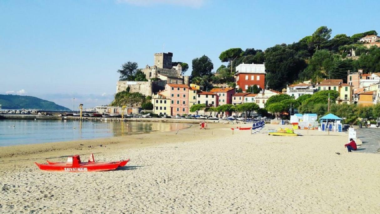 La Casa Del Pittore Ezio House Apartment Lerici Bagian luar foto